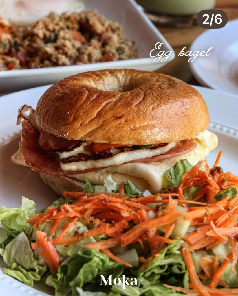 Egg Bagel Sándwich